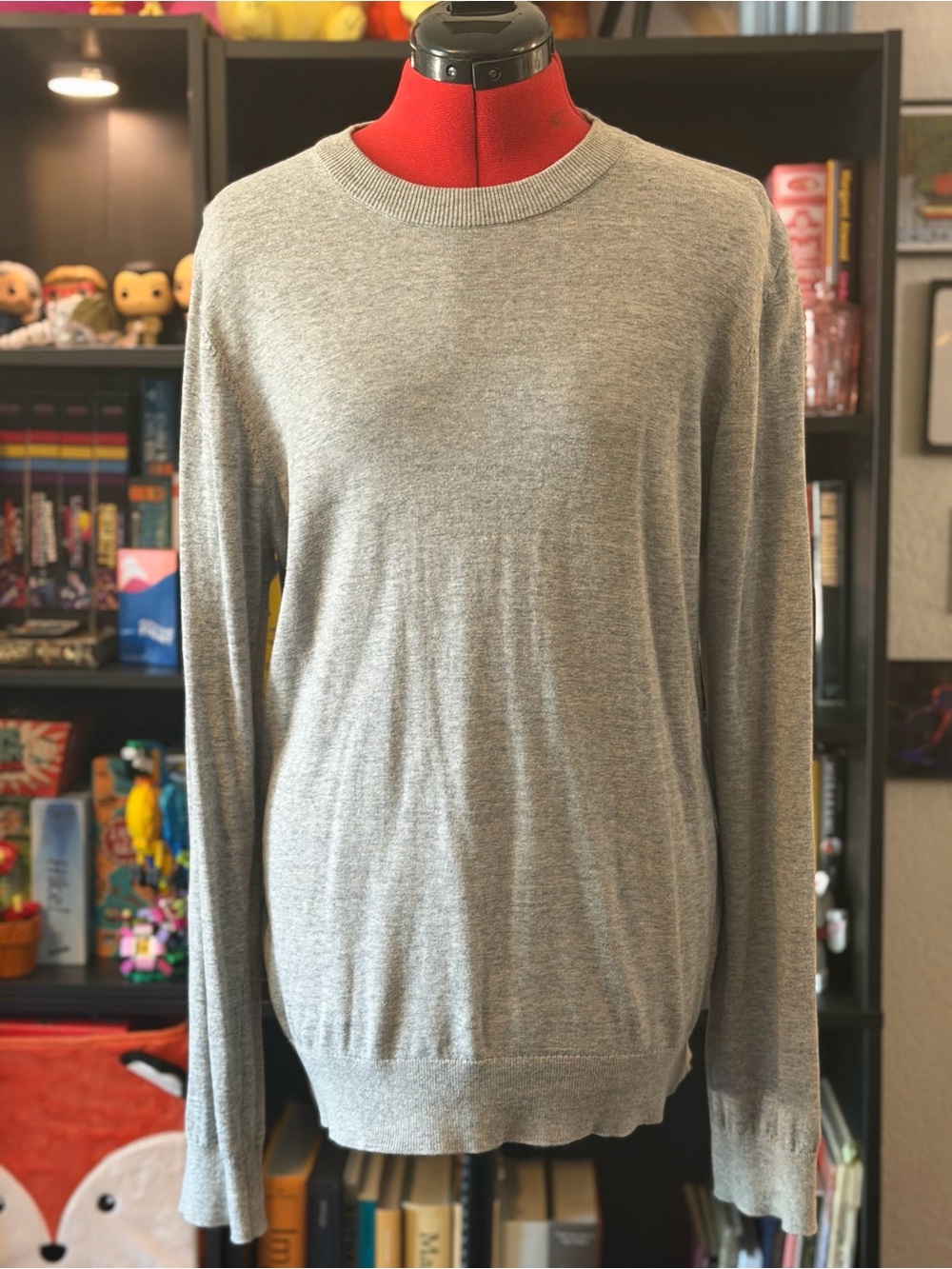 H&M Men's Light Gray Crewneck Sweater